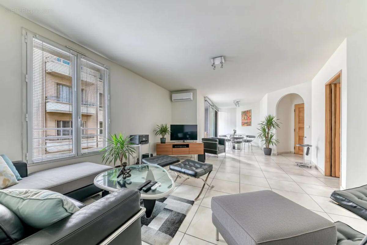 Appartement à LYON-7E