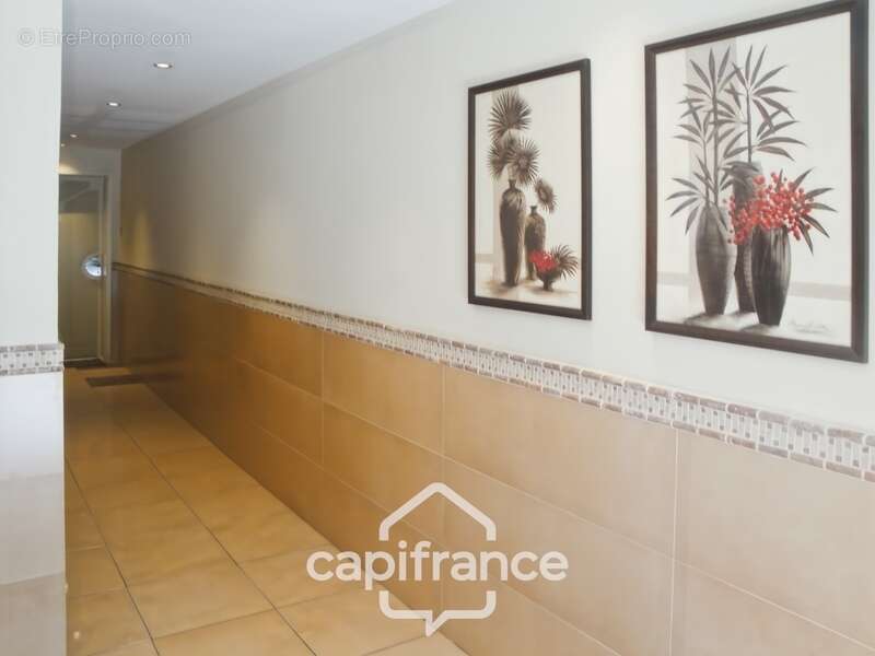 Appartement à HYERES