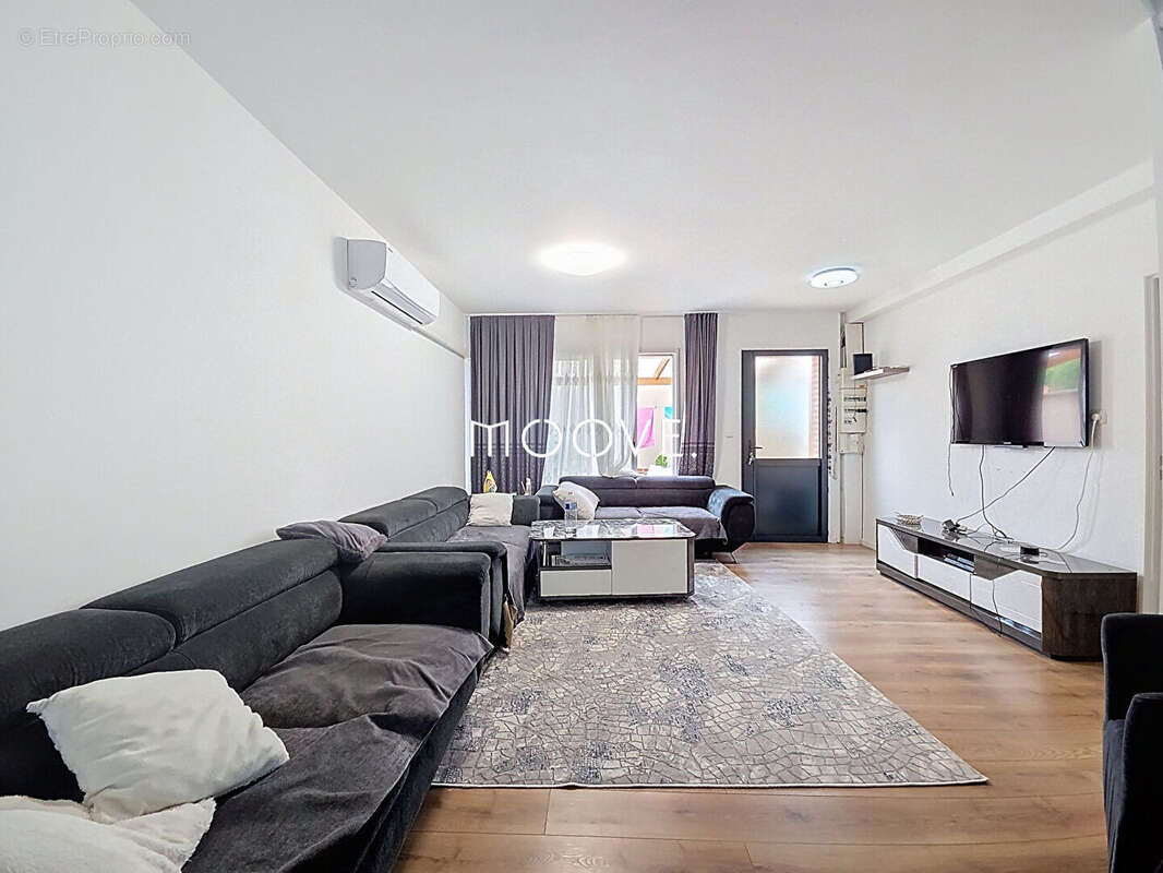 Maison à SOTTEVILLE-LES-ROUEN