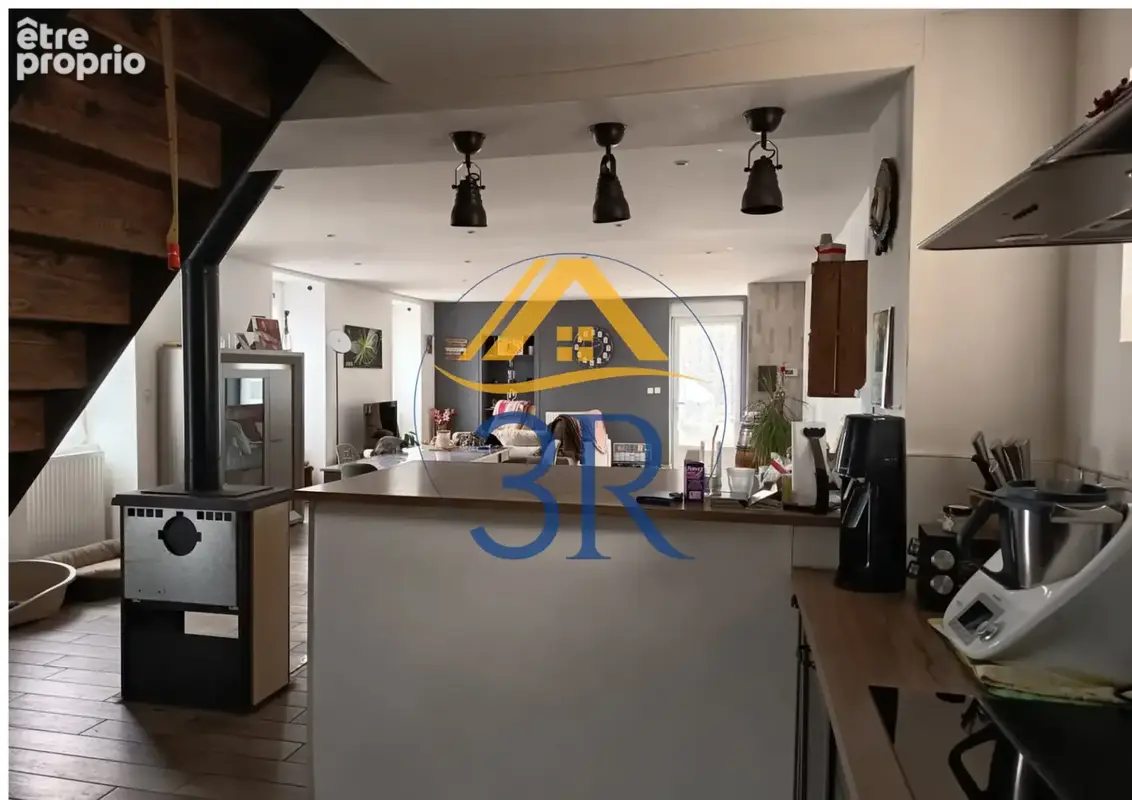 Maison 6 pièces 183 m² à vendre à Chatenoy-Le-Royal (71880) - photo 2