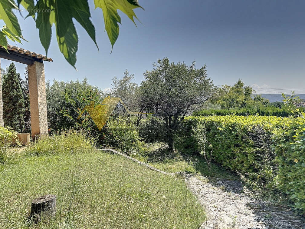 Maison à VAISON-LA-ROMAINE