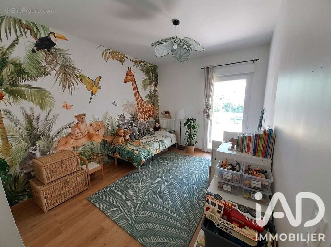 Maison 66 m² à Ambares-Et-Lagrave  - photo 7