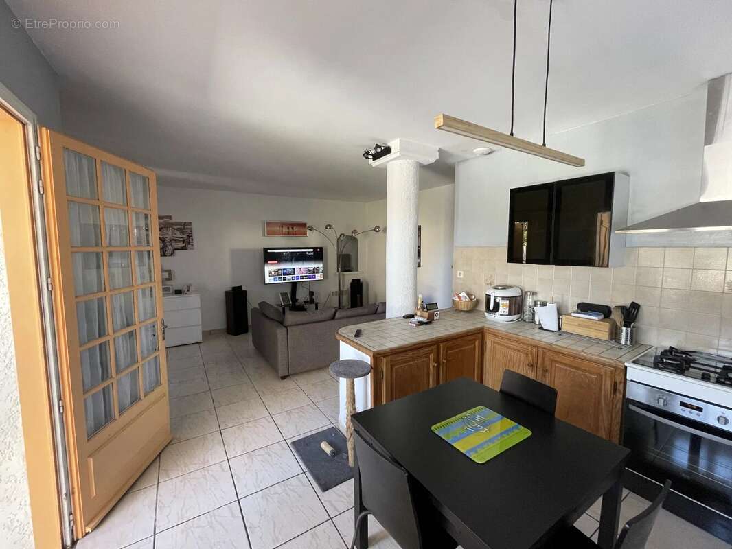 Maison à MOUSCARDES