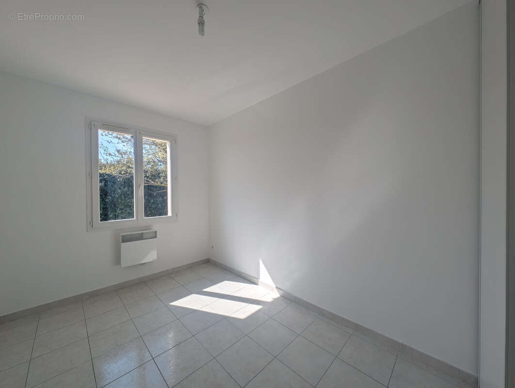 Maison à LEZIGNAN-CORBIERES