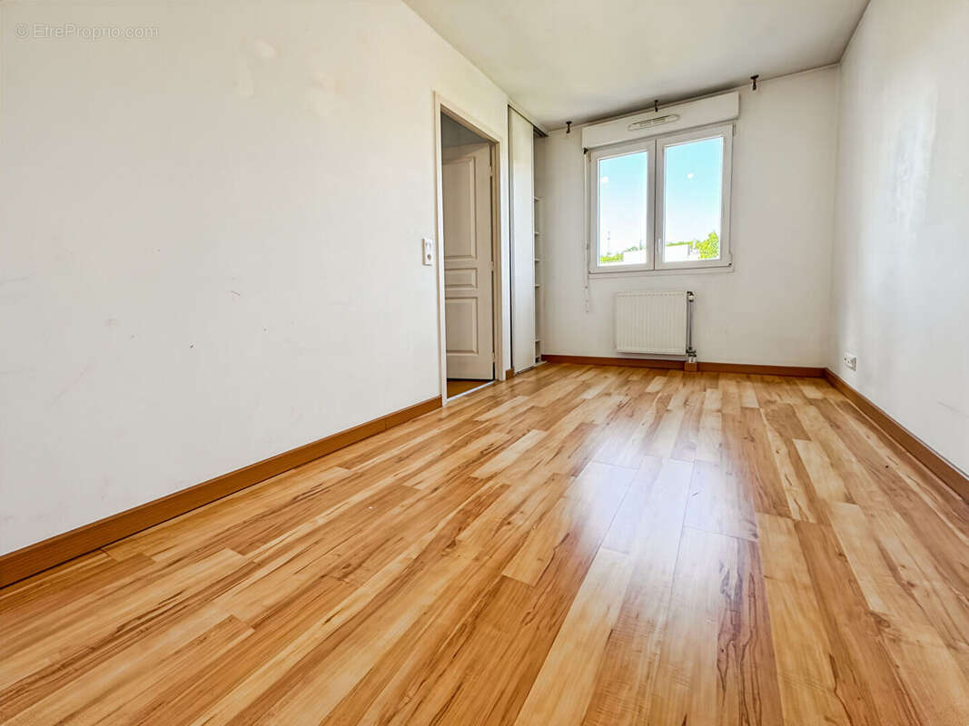 Appartement à ROSNY-SOUS-BOIS