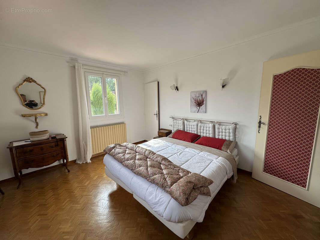 Maison à VAISON-LA-ROMAINE