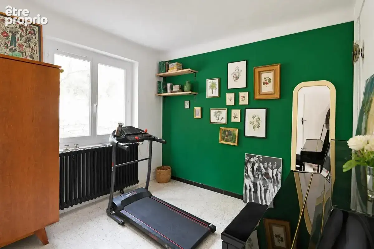 Maison de 6 pièces de 134 m² à Nîmes, Justices Vieilles - photo 5