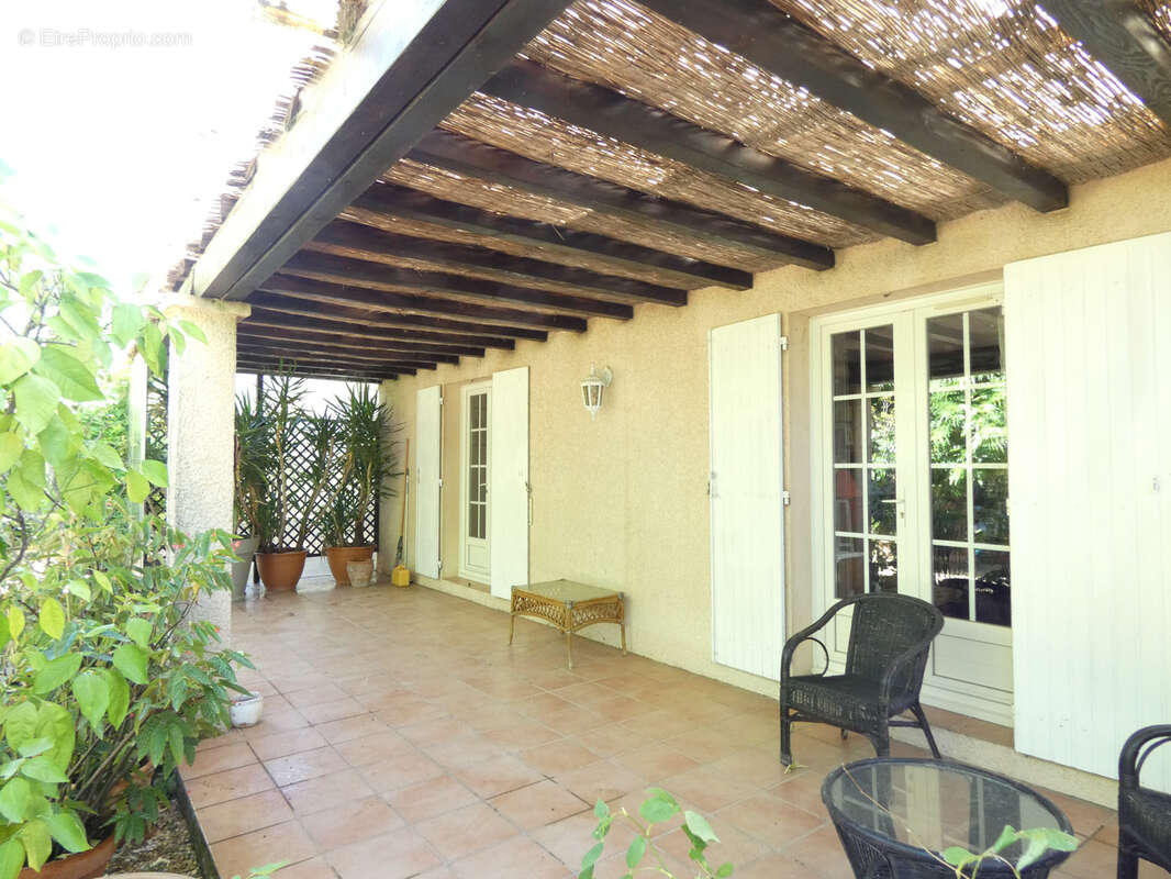 Maison à BOISSET-ET-GAUJAC