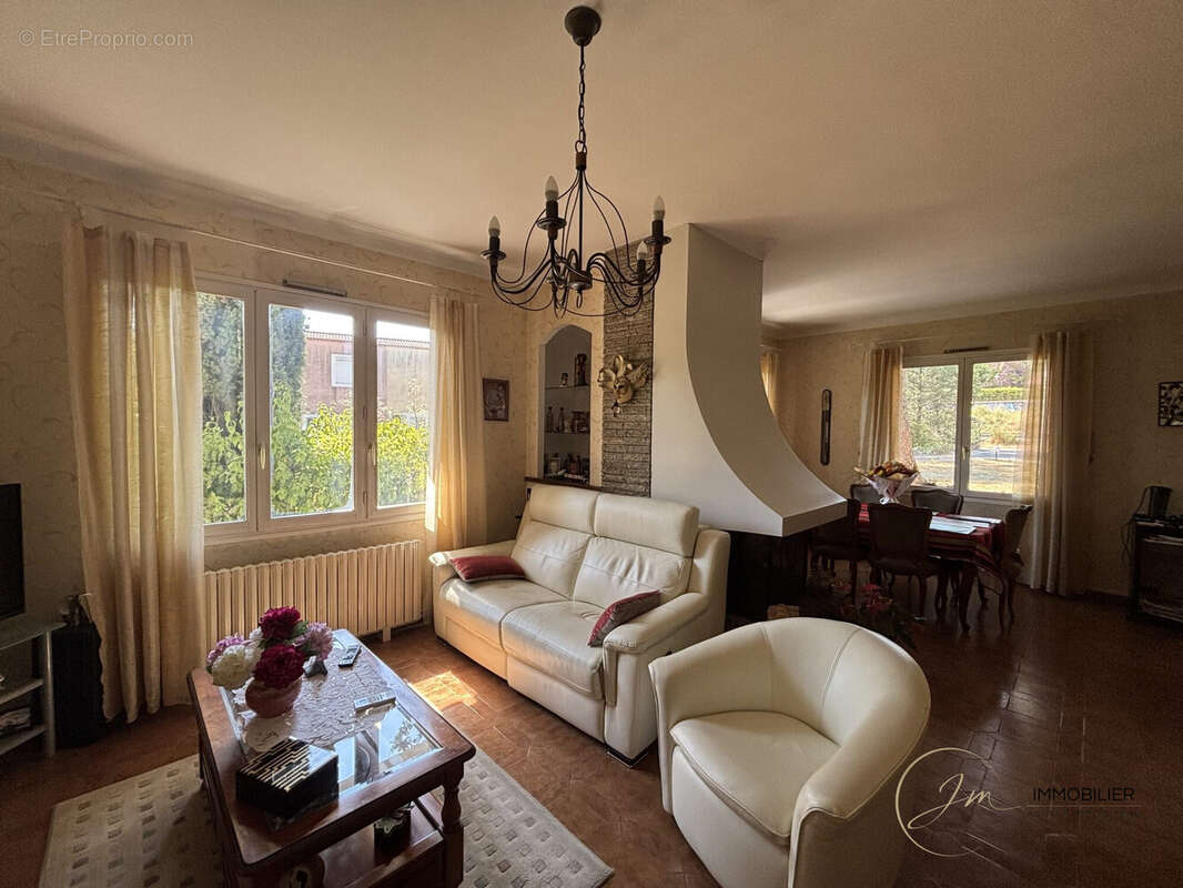 Maison 115 m² à Moules-Et-Baucels  - photo 6