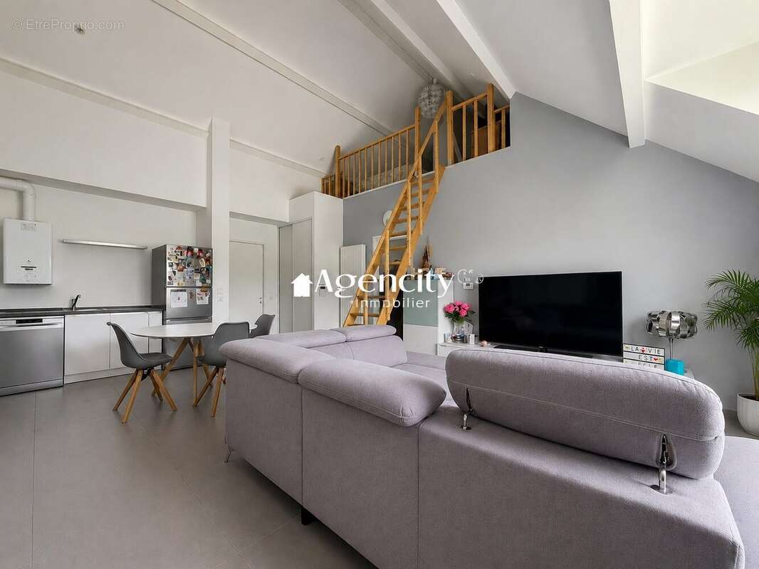 Appartement 63 m² à Torcy  - photo 3