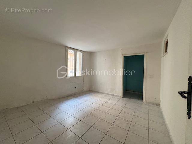 Appartement à MILLAS