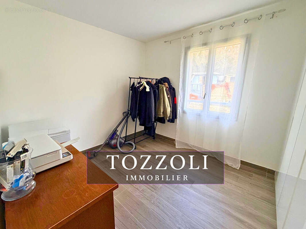 Maison L'isle D'abeau 4 pièce(s) 80.37 m2 - photo 10