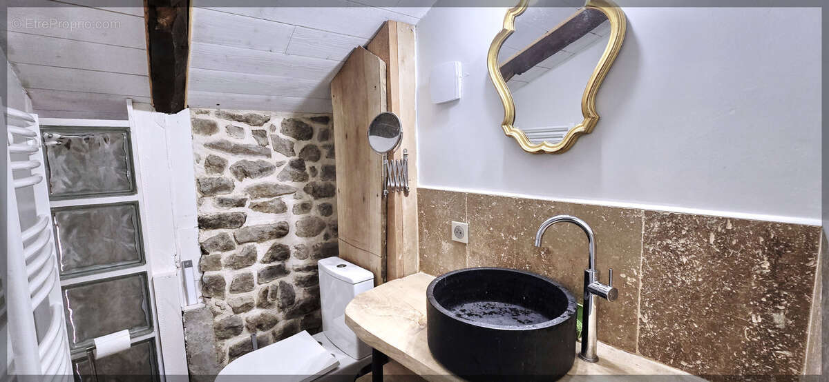 Maison de village rénovée avec terrasse   Chalencon - photo 5
