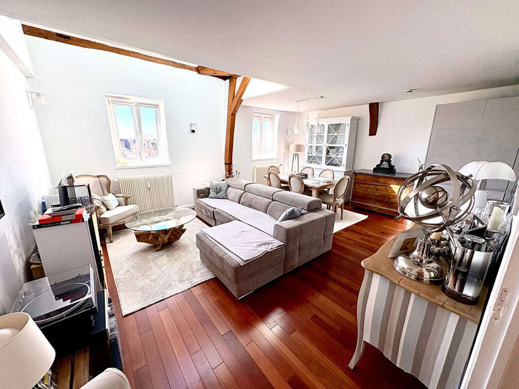 Appartement à COMPIEGNE