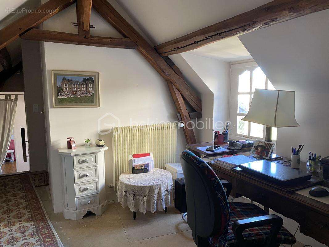 **Charmante Maison Ancienne au Cœur d'Anet – Calme et Authenticité à 1h30 de Paris** - photo 12