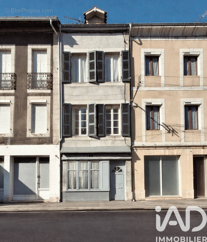 Photo 1 - Maison à MONTREJEAU