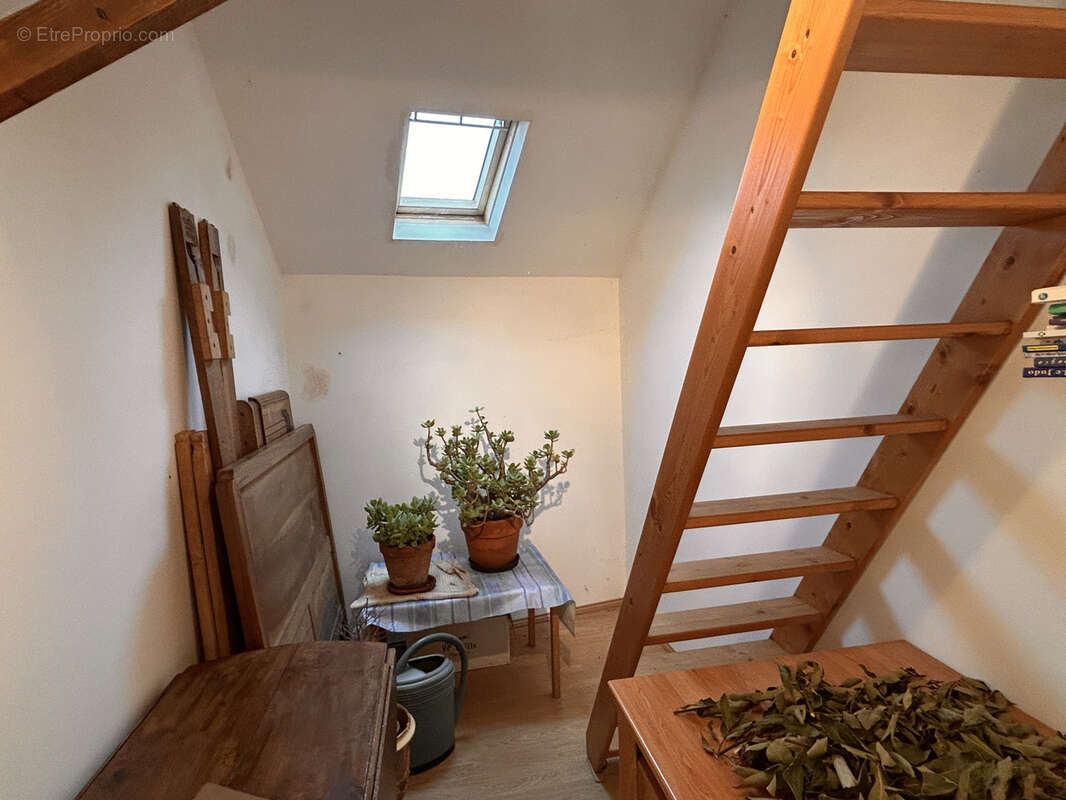 Maison à SAINT-MARCEL