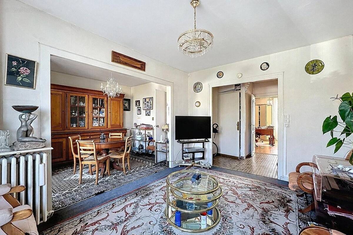 Photo 1 - Appartement à BORDEAUX