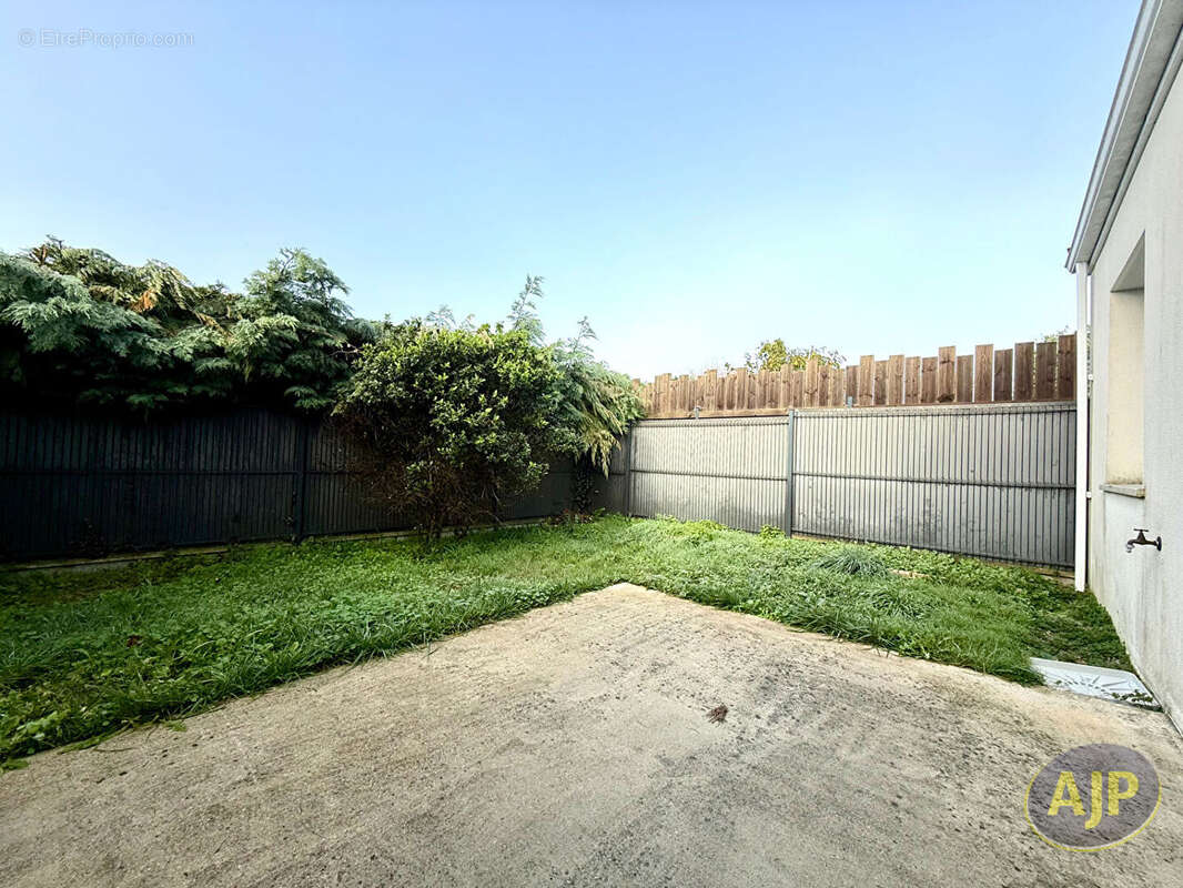 Maison à SAINTE-PAZANNE