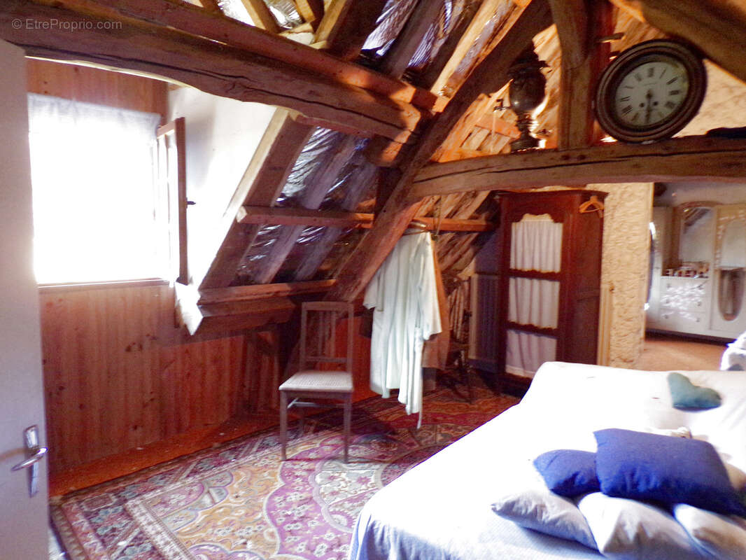 Maison à VILLEMANOCHE