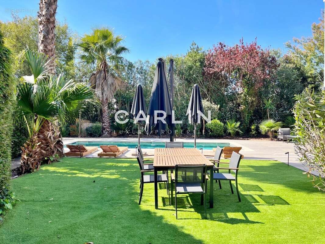 Maison à LA CROIX-VALMER