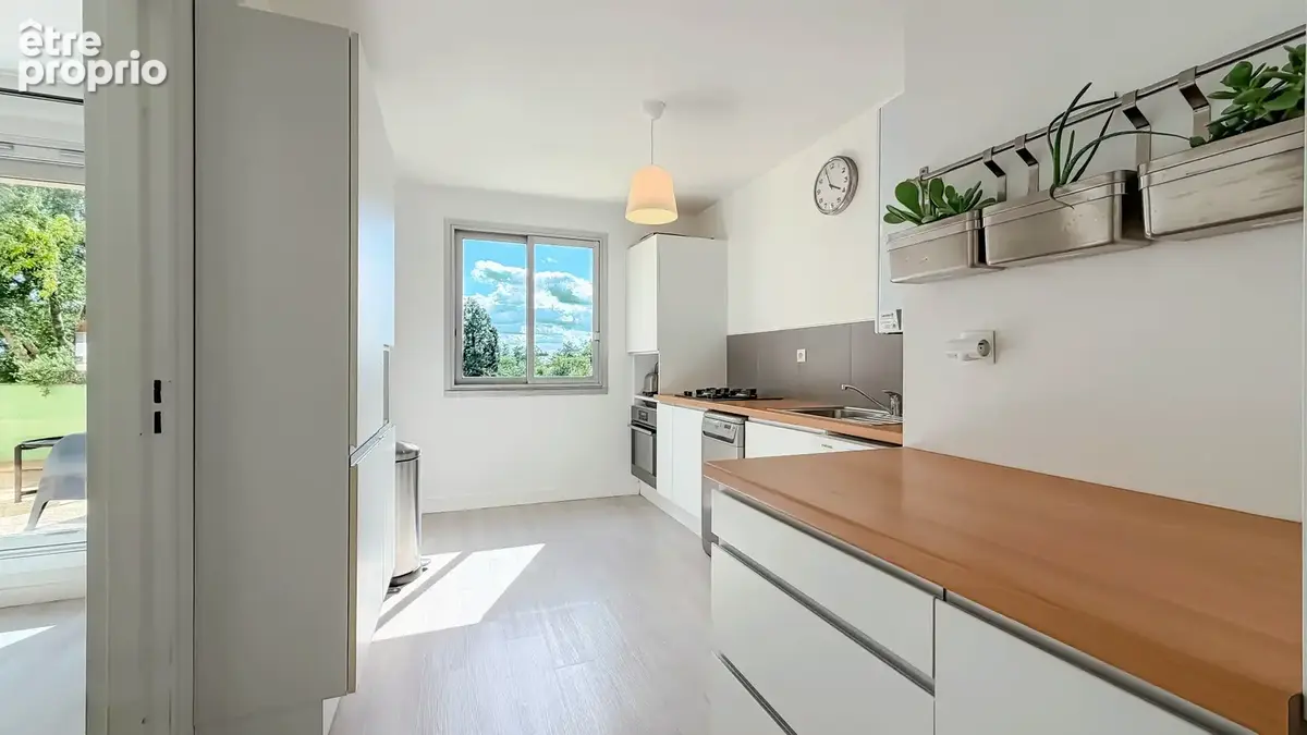 À VENDRE   T3 avec grande terrasse   Haute Gazonfier   Le Mans - photo 3