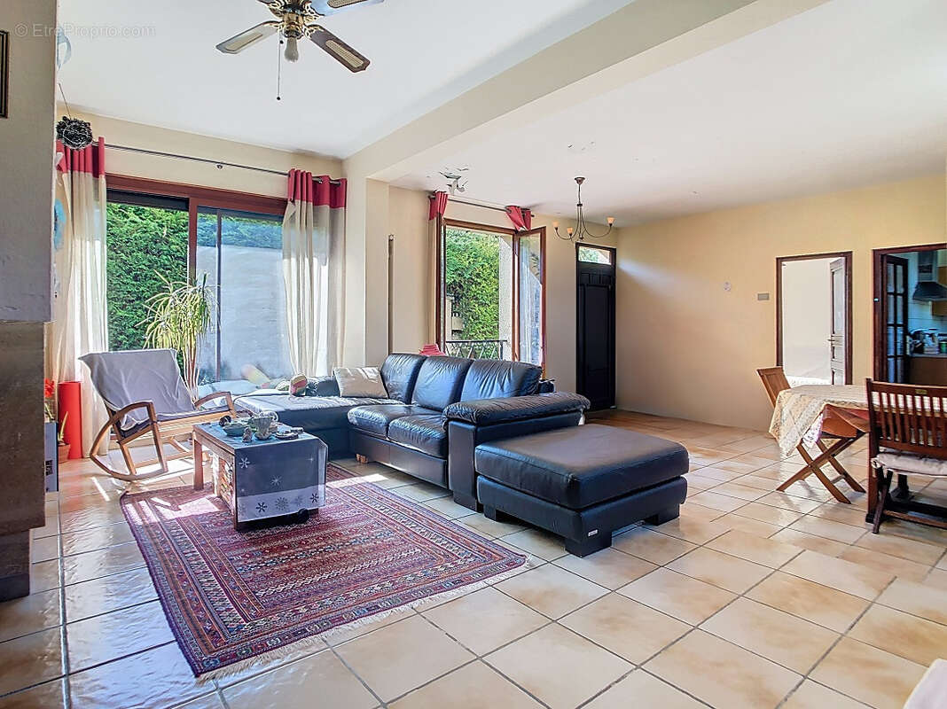 Maison à RUEIL-MALMAISON