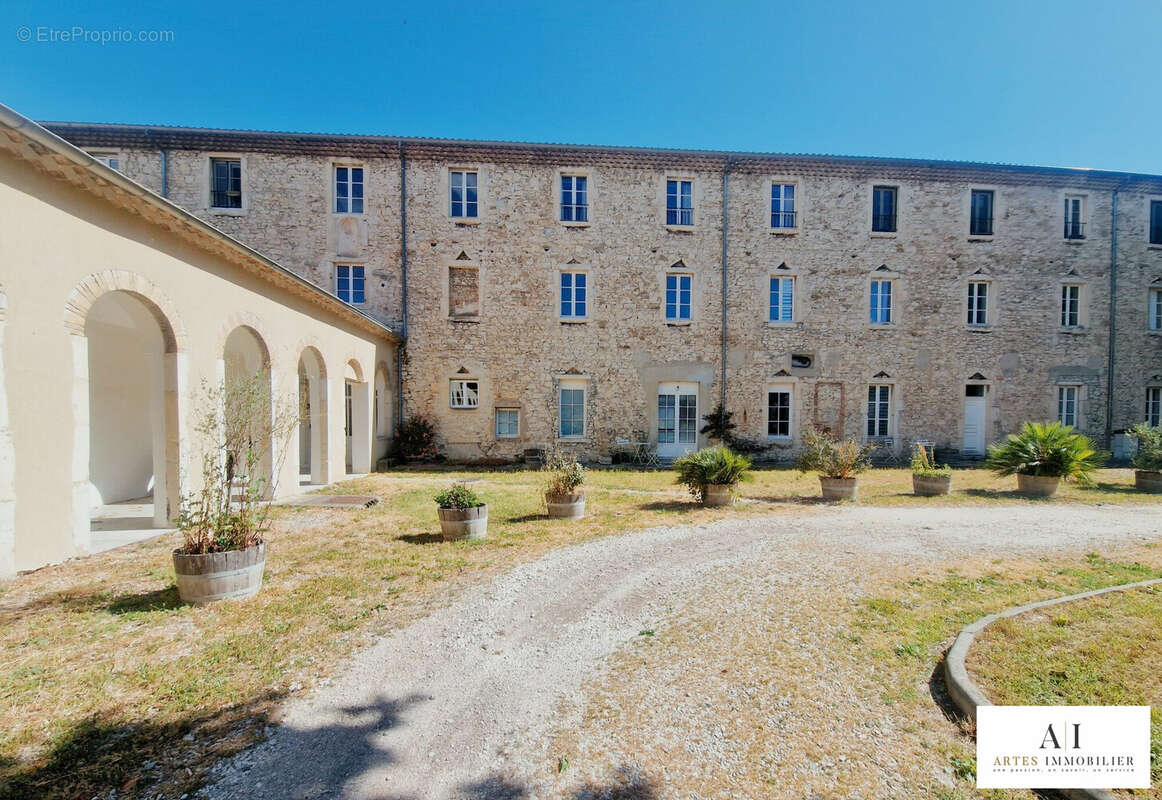 Appartement à MONTBOUCHER-SUR-JABRON
