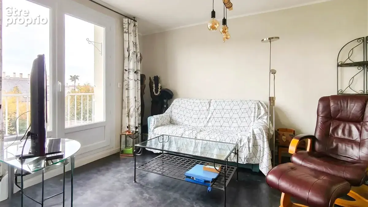 Concarneau - Appartement 3 pièces, dernier étage avec vue mer et parking - photo 3