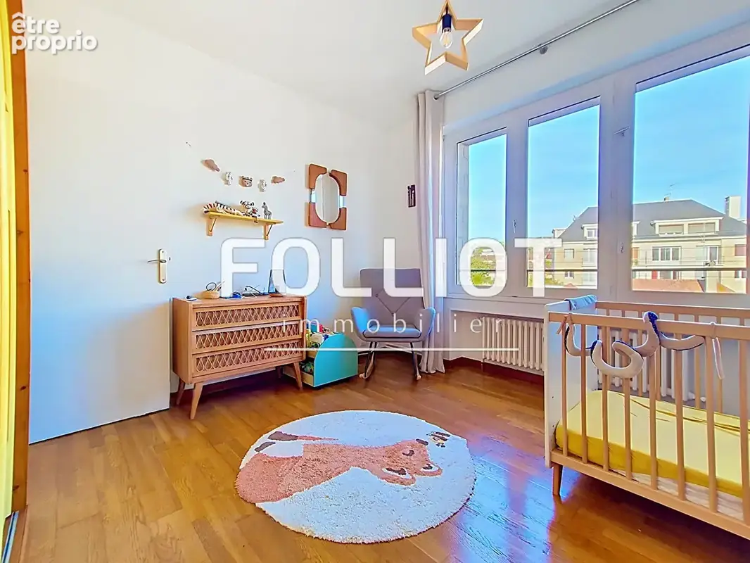 A VENDRE Magnifique appartement  de 96 m2  - 4 pièces - Vallée des jardin à Caen - photo 10