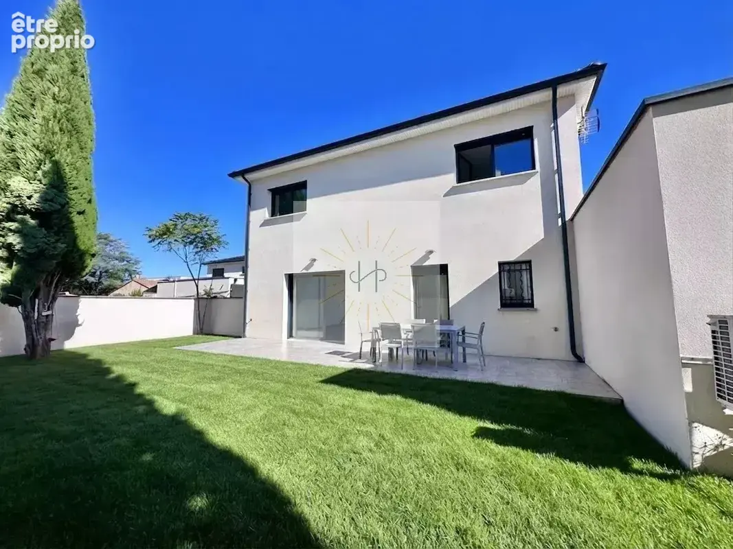 Photo Maison à Montelimar au prix de 299 000€