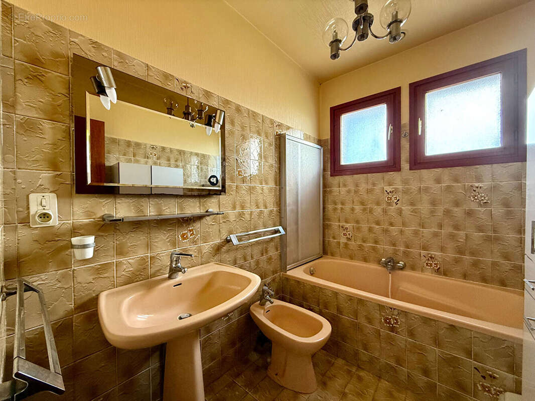 Maison 7 Pièces Vaux Sur Mer - photo 7