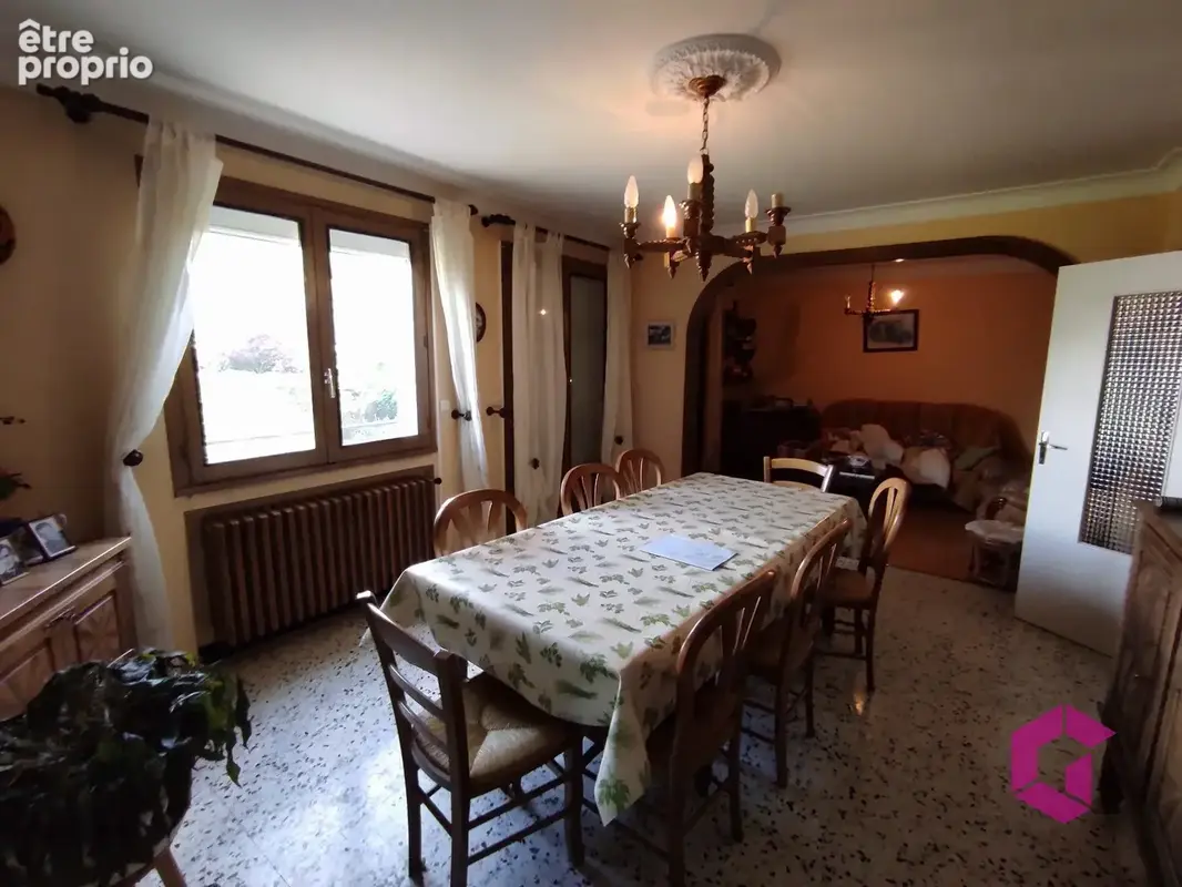 Maison traditionnelle sur sous-sol - photo 6