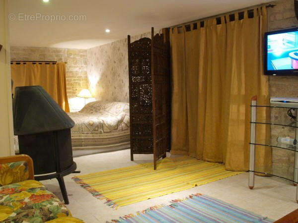 GITE - Maison à SAINT-FRAIGNE