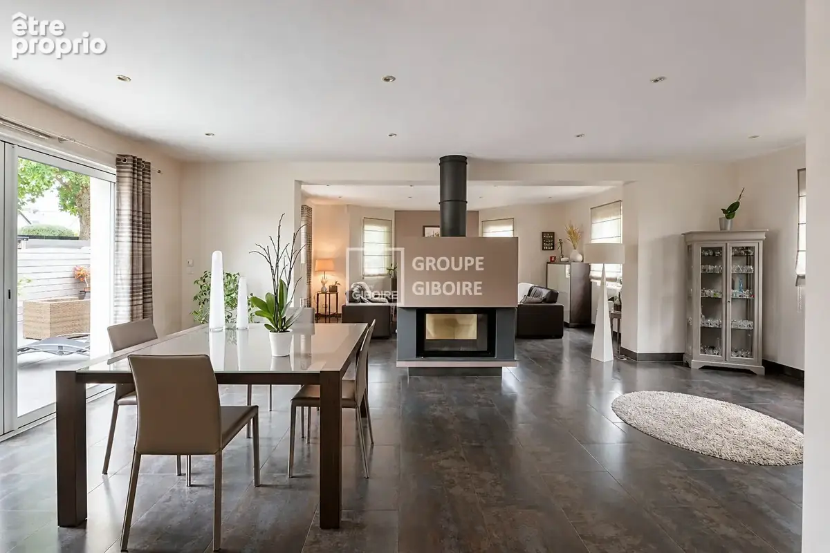 A vendre - agence giboire cesson sevigne *exclusivite* maison 7 pièces 175m² habitables - 212.78m² au sol -- cesson sevigne - photo 3