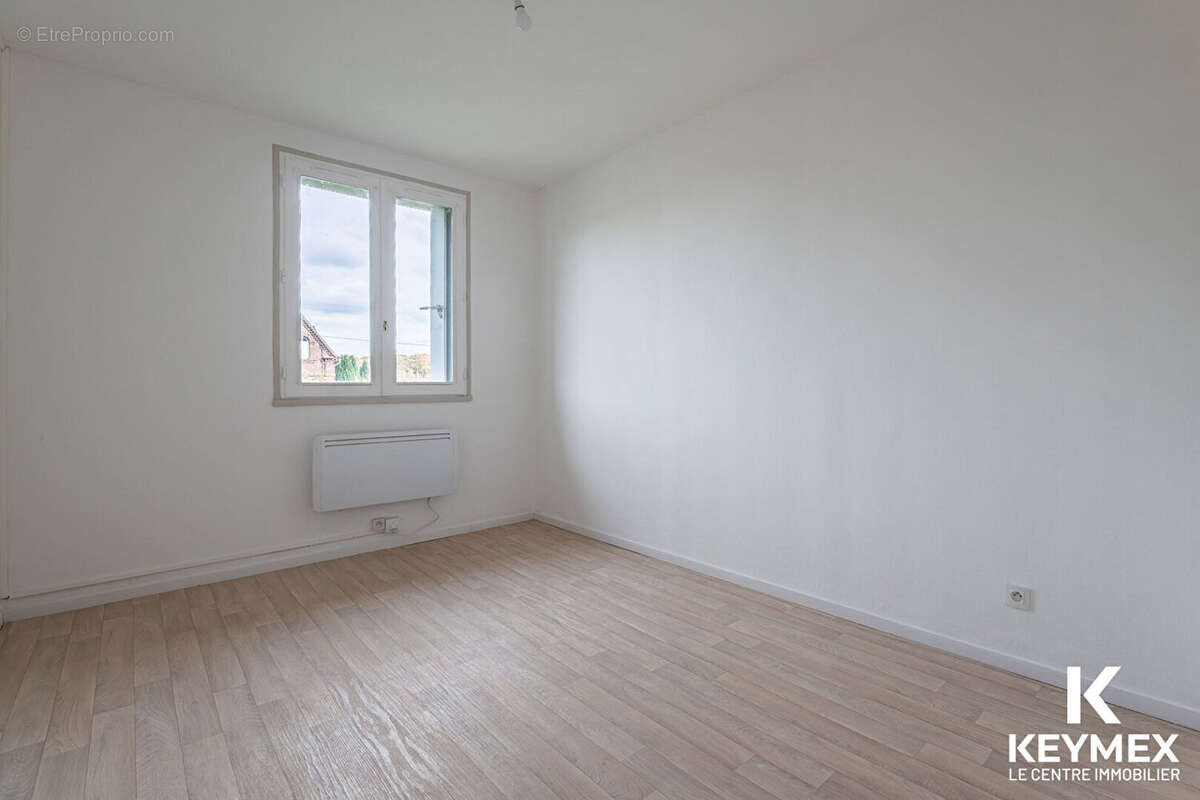 Appartement Noailles 3 pièces 64.94 m² - photo 6
