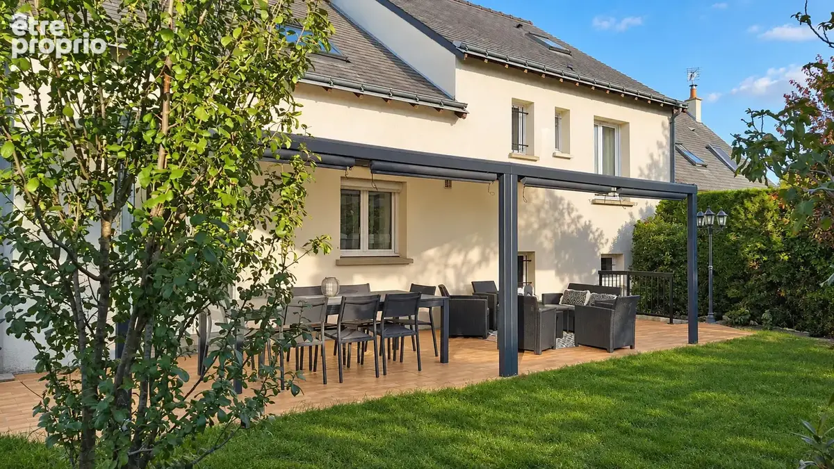 Maison  familiale 4 à 5 chambres- 128.80 m2 - La Riche - photo 3