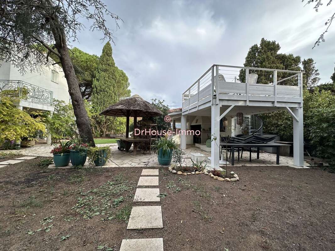 Maison 530 m² à Agde  - photo 124