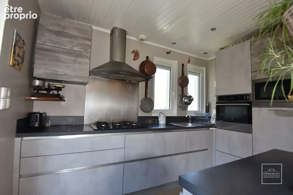 LYON 9ème, Maison de 157m² - photo 9