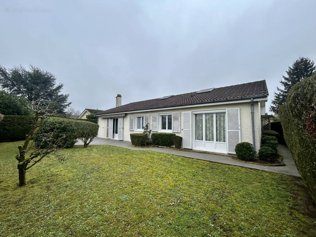 Maison à CLAYE-SOUILLY