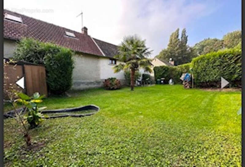 Maison à LES THILLIERS-EN-VEXIN