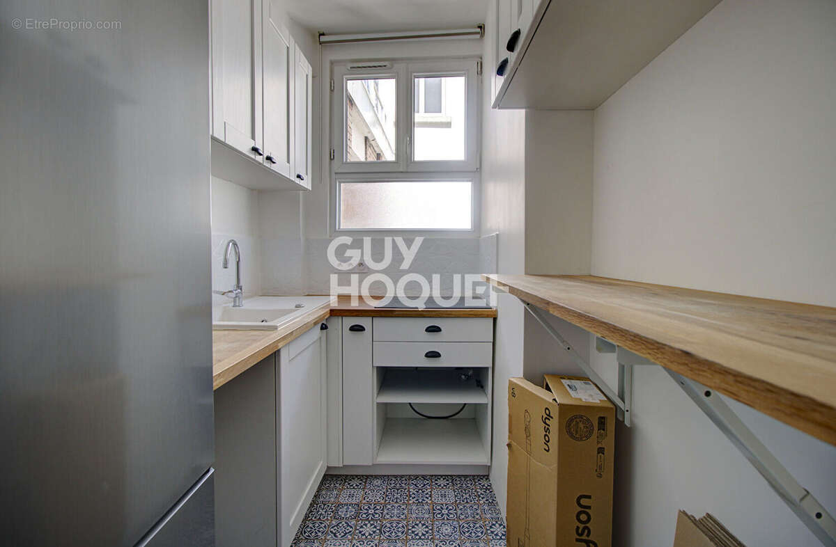 Appartement à PARIS-20E