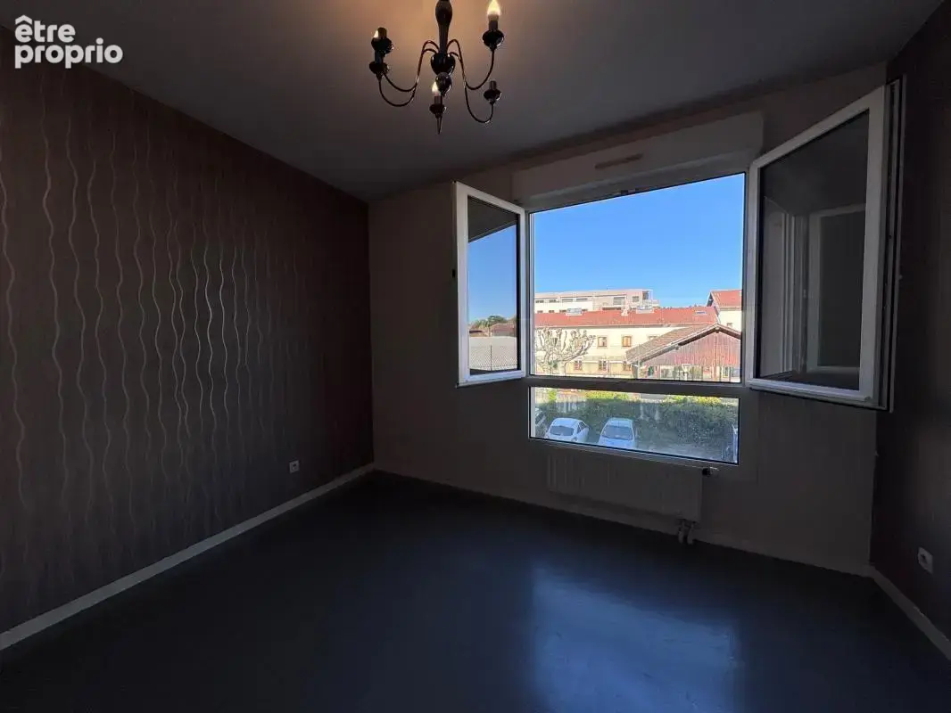 Appartement t4 au 1er etage - photo 7