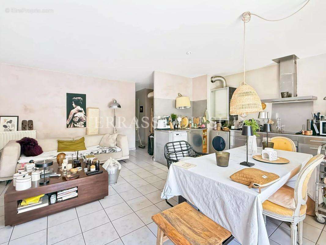 Vente Appartement 3 Pièces 70 m2 avec 50 m2 de Terrasse et Jardin - Chateau Gombert - Marseille 13 - photo 9