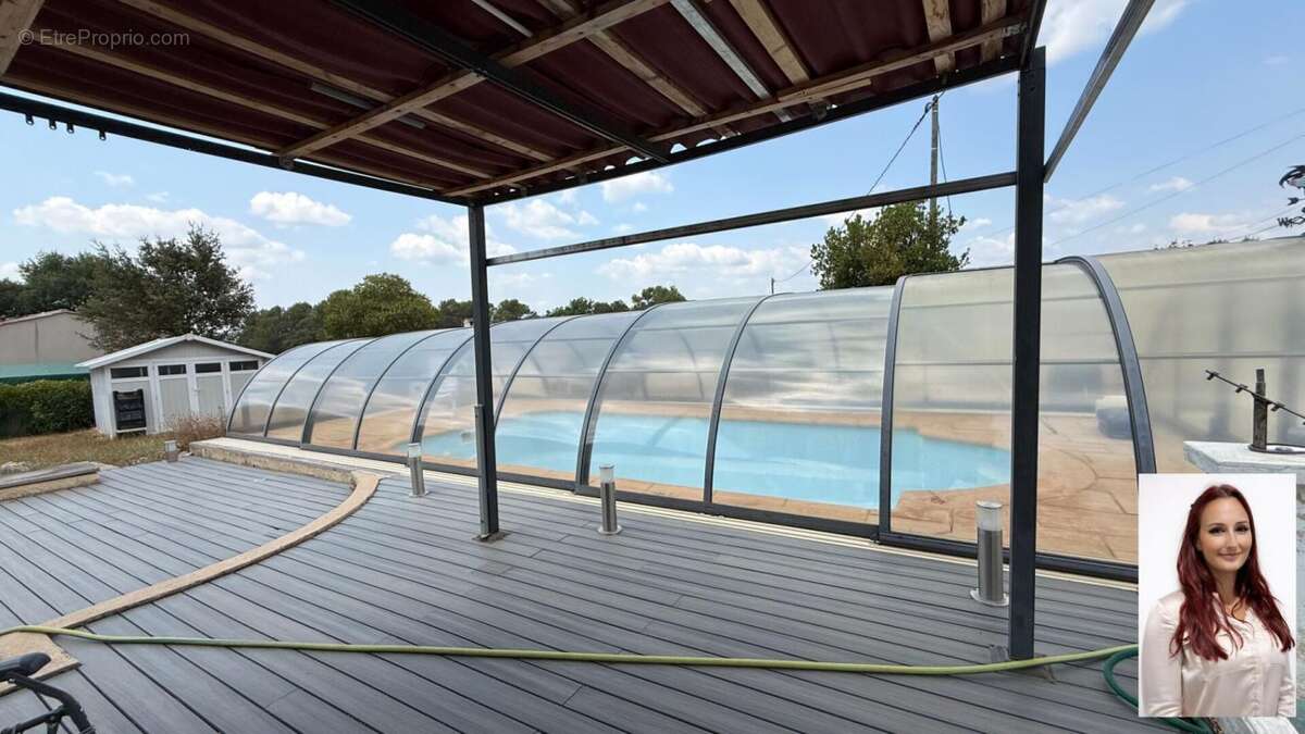 Villa plein pied grand terrain plat piscine chauffée - Brignoles quartier du Pin - photo 3