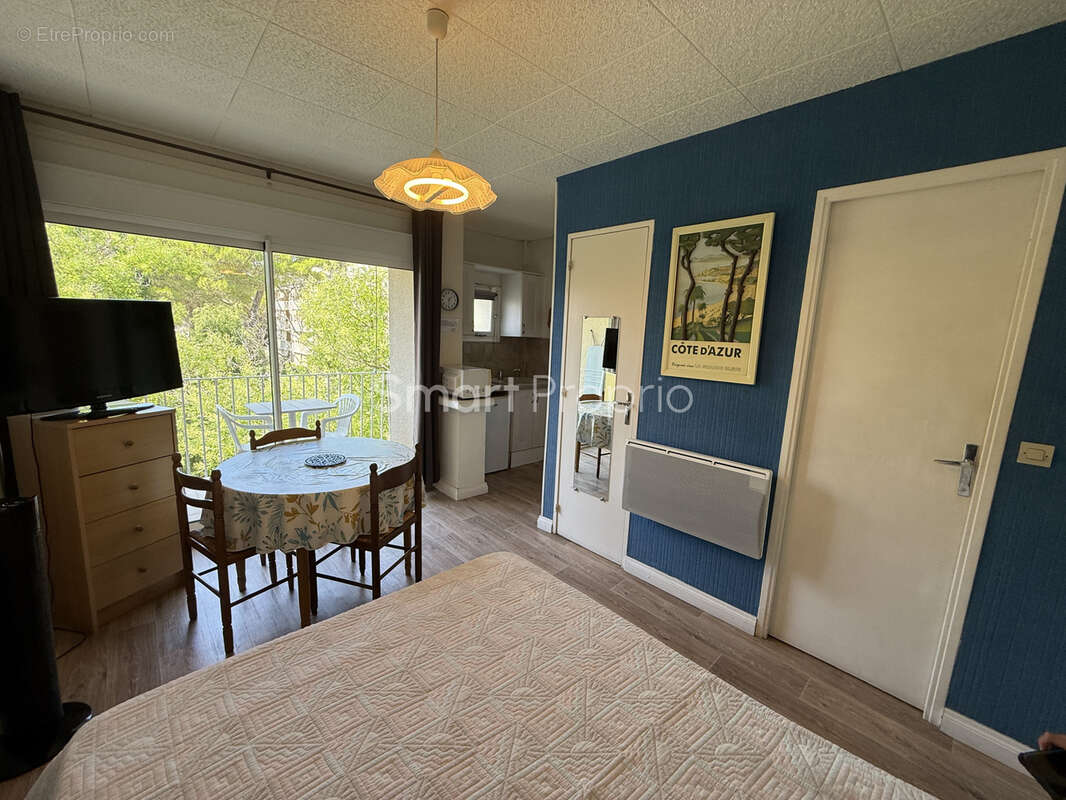 Studio très bien entretenu, idéal investisseur. - photo 6