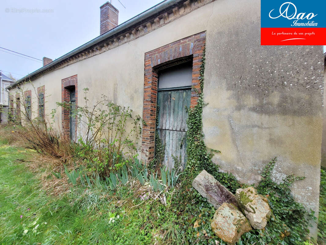 Grande maison familiale avec dépendances - photo 15