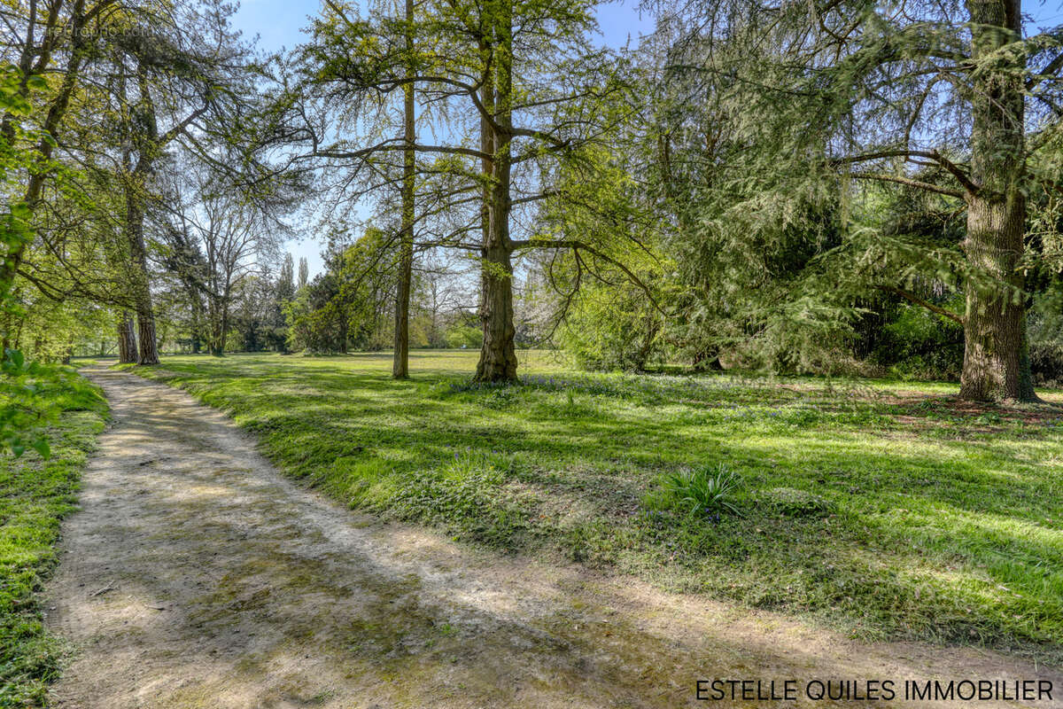 Appartement à VERSAILLES