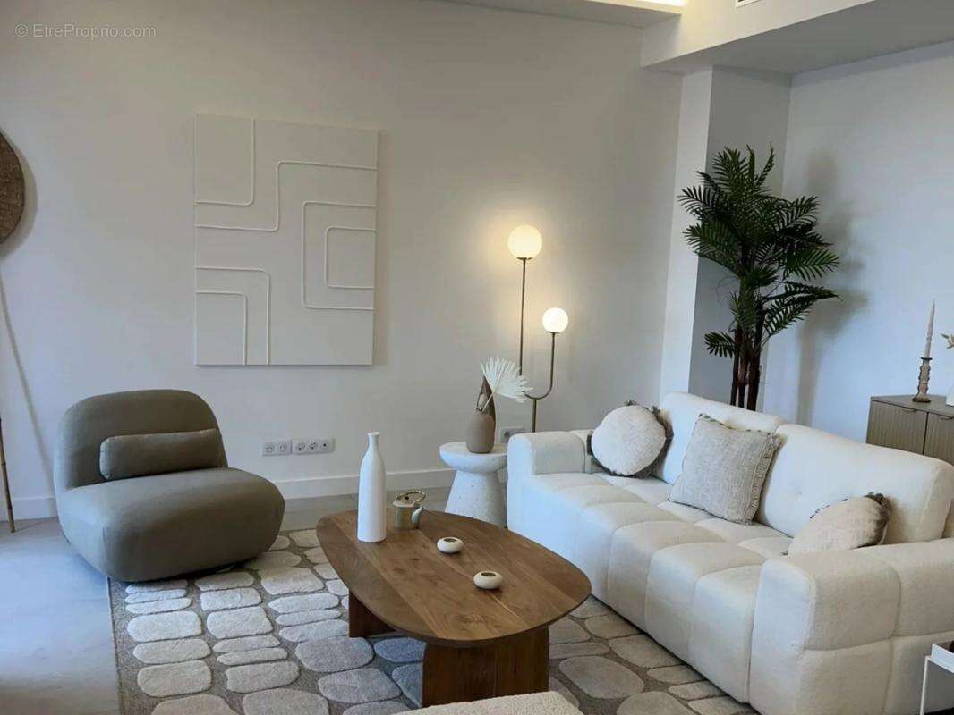 Appartement à THEOULE-SUR-MER