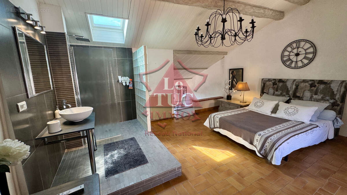 Maison à GRASSE